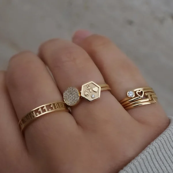 Minitials Baby Entangle Ring