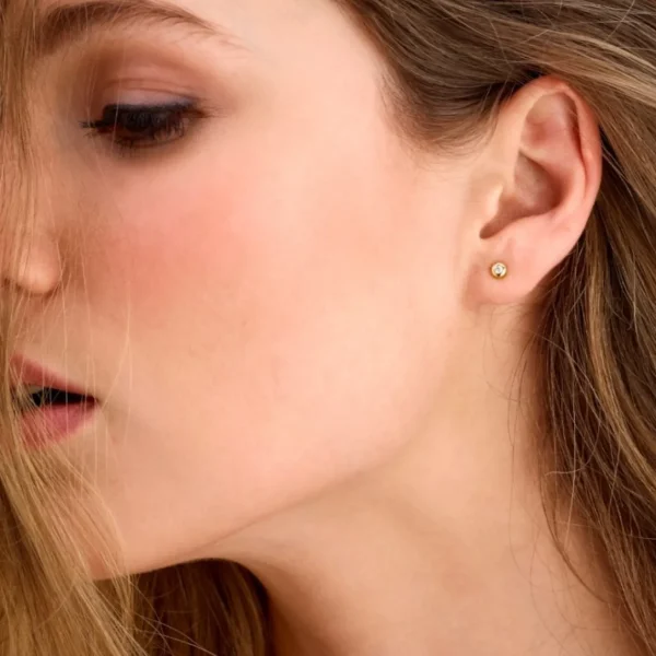 Minitials Twee Diamanten Oorbellen
