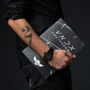 VNDX Horloge MB14750-01 AMS. LXRY. Black Edition